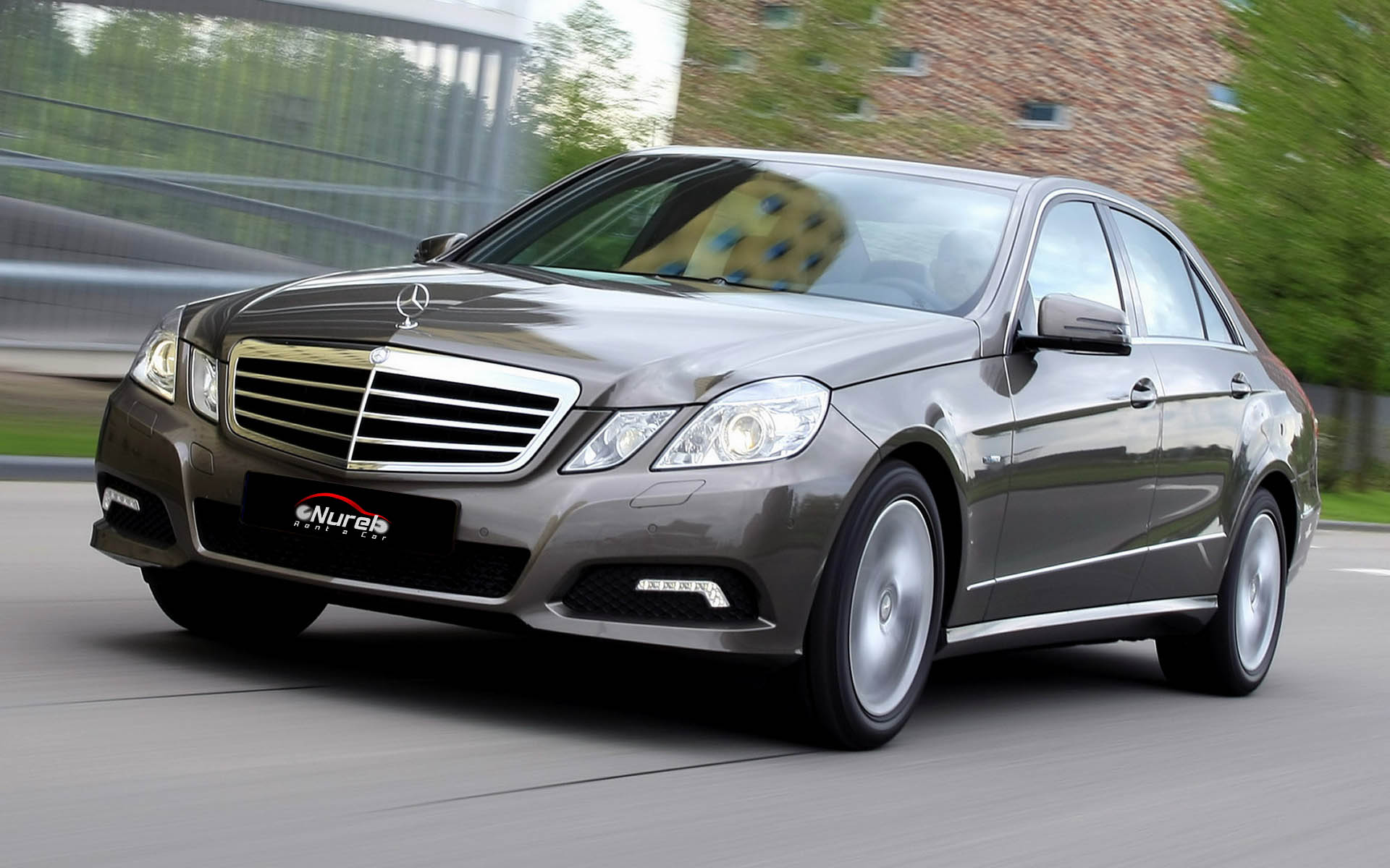 Kıbrıs'ta Araç Kiralama Mobil Slider 4